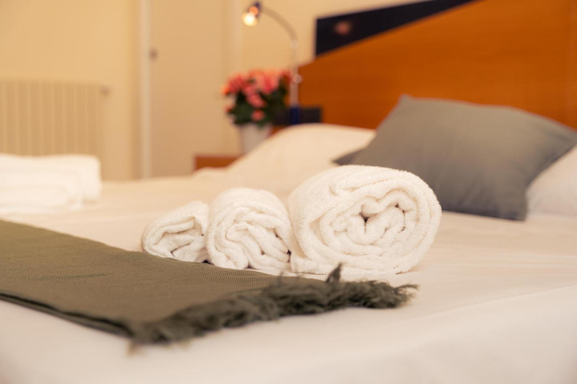 Hotel San Pancrazio Trescore Balneario Eksteriør billede