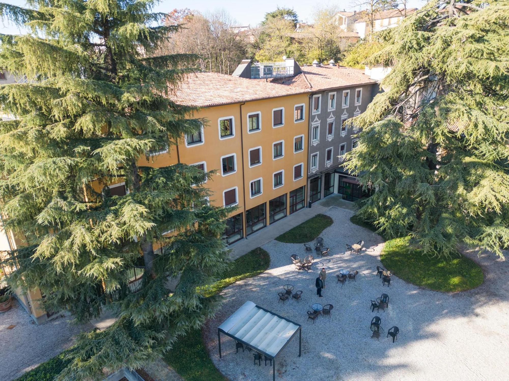 Hotel San Pancrazio Trescore Balneario Eksteriør billede